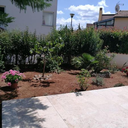 Ferienhaus Bozena Appartment 1 弗尔萨尔 外观 照片