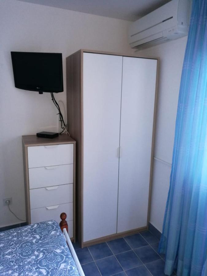 Ferienhaus Bozena Appartment 1 弗尔萨尔 外观 照片